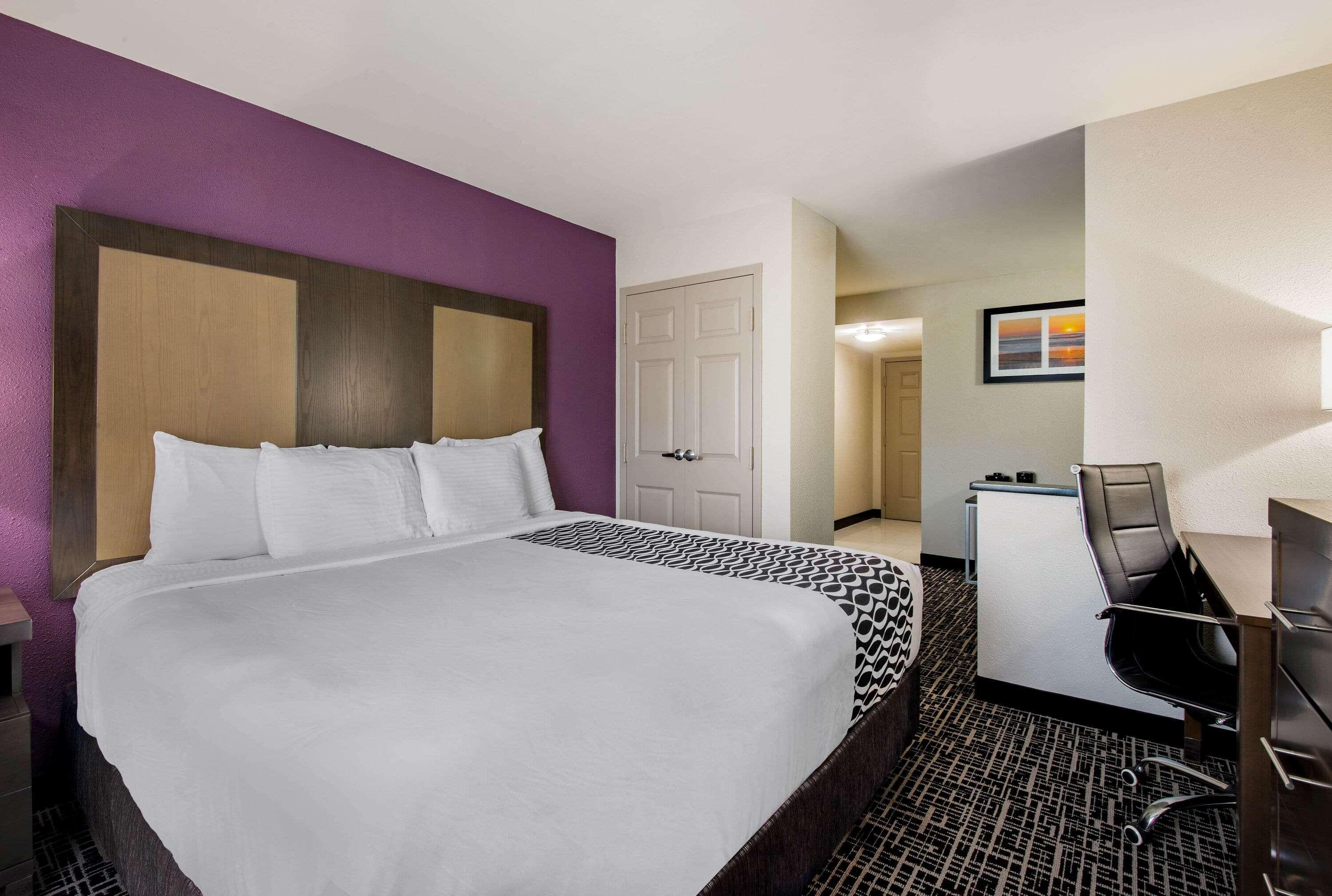 La Quinta Inn By Wyndham West Long Branch Nj Shore Area Eksteriør billede