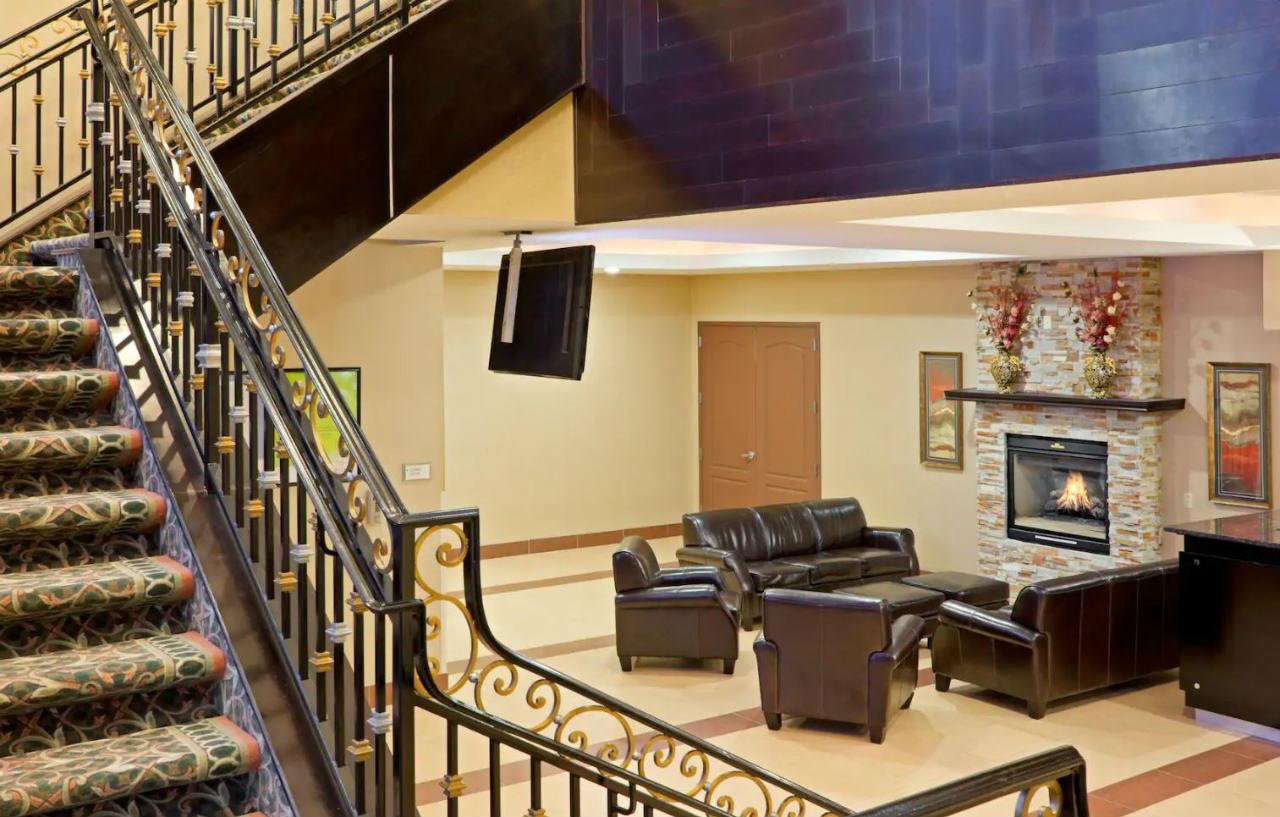 La Quinta Inn By Wyndham West Long Branch Nj Shore Area Eksteriør billede